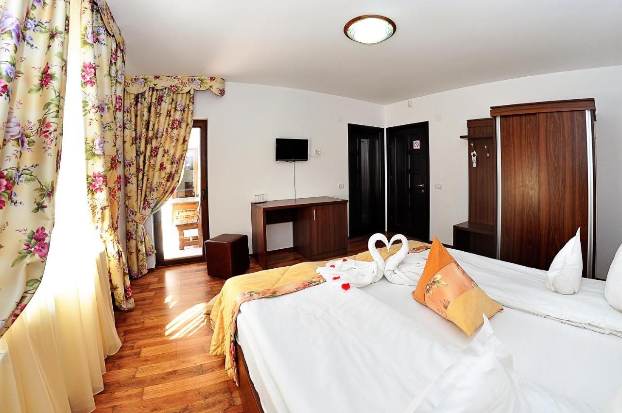 Roua Voronetului Hotel Gura Humorului Ruang foto