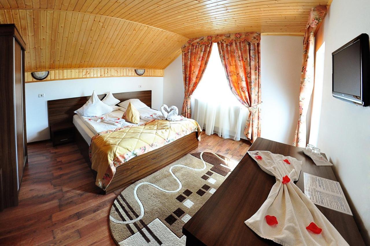 Roua Voronetului Hotel Gura Humorului Ruang foto