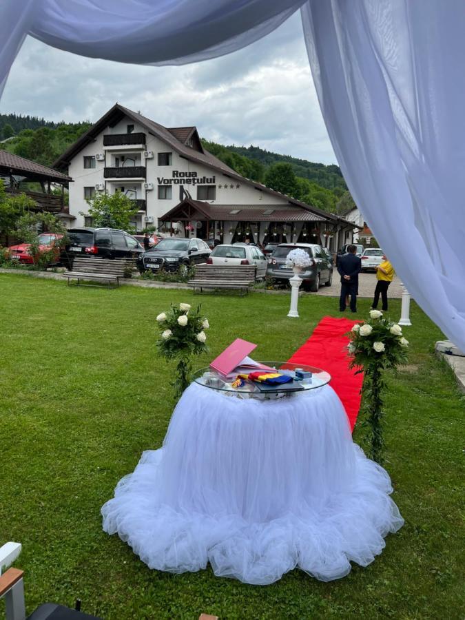 Roua Voronetului Hotel Gura Humorului Bagian luar foto